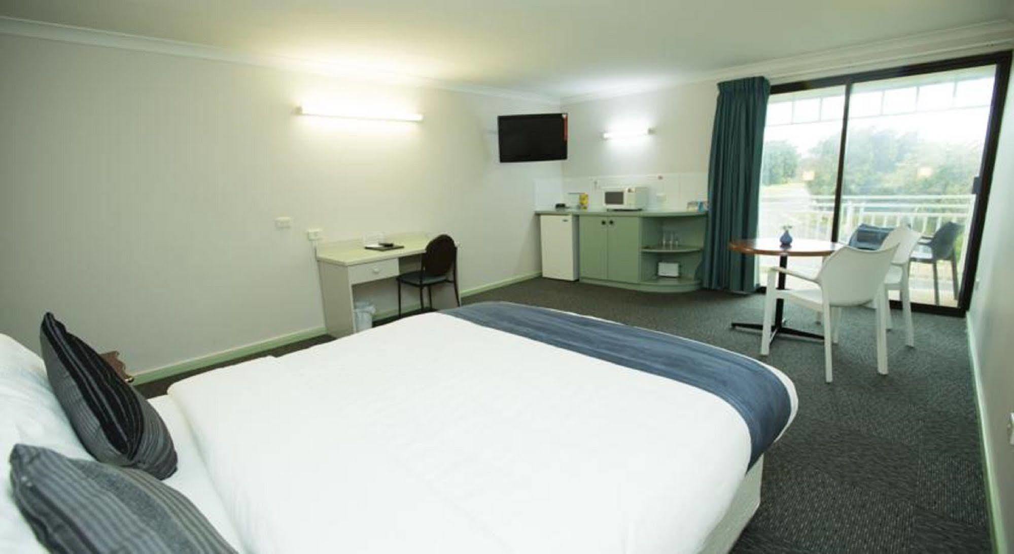 Geraldton Motor Inn エクステリア 写真